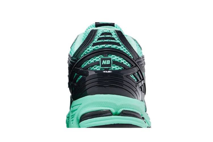 New Balance size? x 1906R Mint Green Black