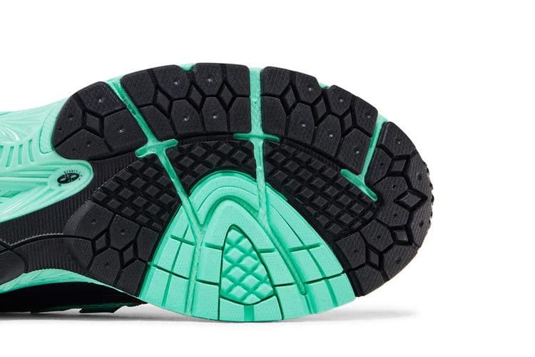New Balance size? x 1906R Mint Green Black
