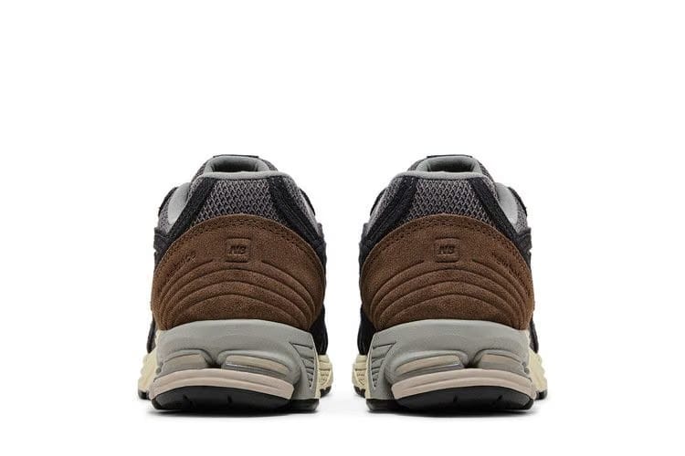 New Balance 1906F Phantom Dark Mushroom