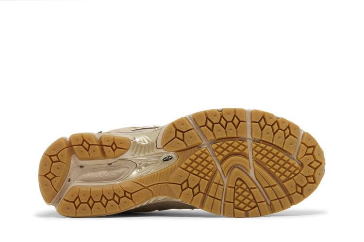 New Balance 1906R Cordura Desert