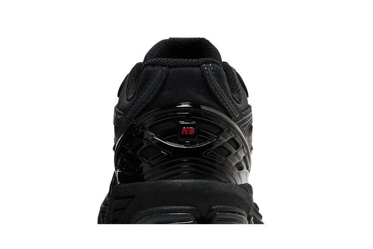 New Balance 1906R Big Kid Castlerock Fade Red