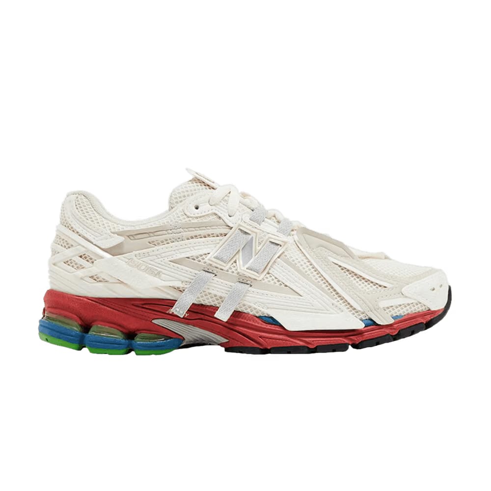 New Balance 1906A Sea Salt Astro Dust Sample