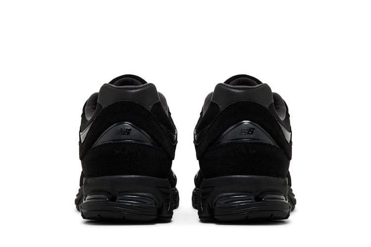 New Balance 2002R Black Cat