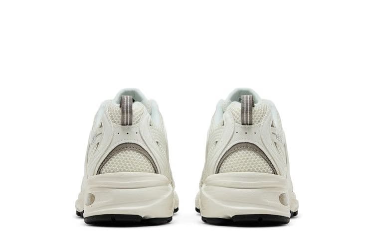 New Balance 530 Sea Salt Arid Stone