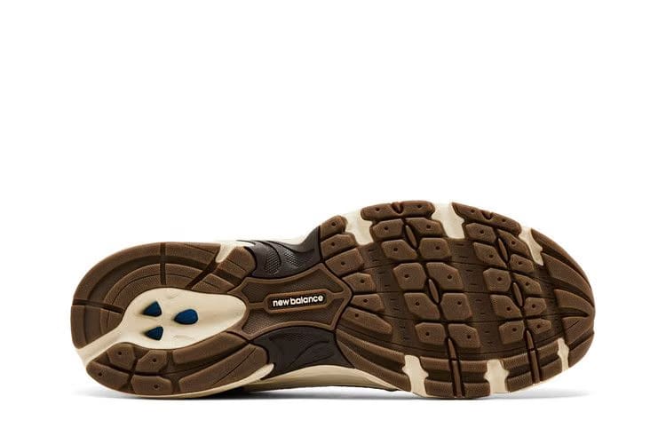 New Balance 530 Turtledove Mushroom
