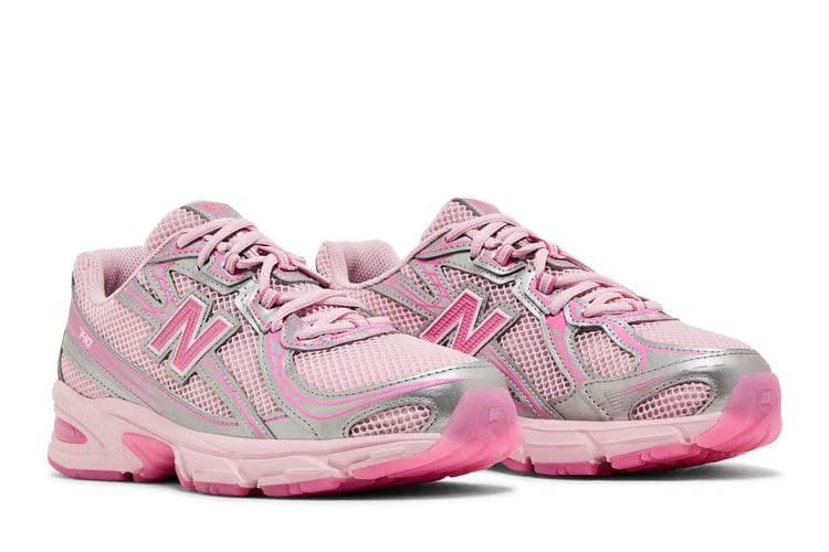 atmos pink x New Balance 740 Pink Vacation
