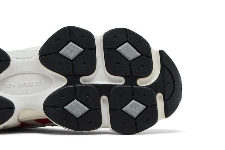 New Balance 9060 Reflection True Red