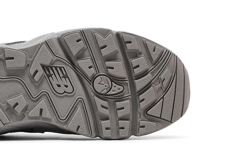 New Balance 850 Grey