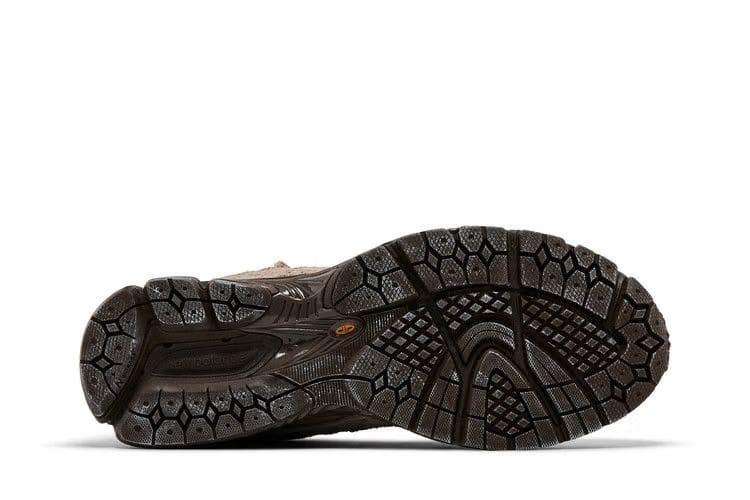 New Balance 2002R Protection Pack - Brown size? Exclusive