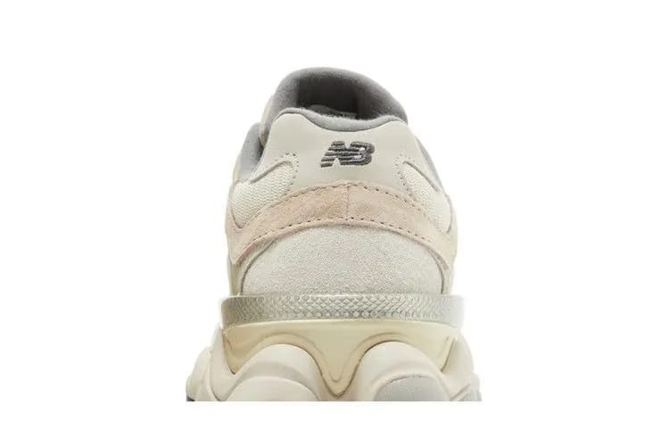 New Balance 9060 Sea Salt Surf