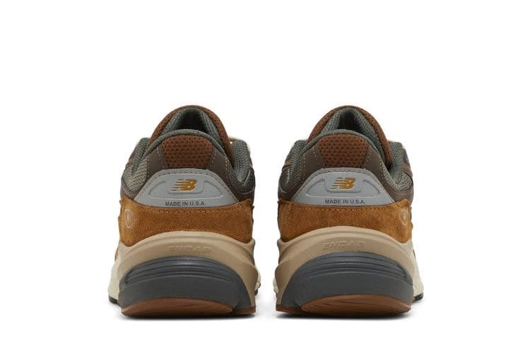 Carhartt WIP x New Balance 990v6 Made in USA Sculpture Center