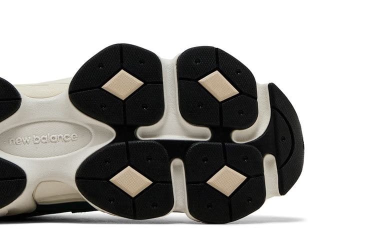 New Balance 9060 New Spruce White