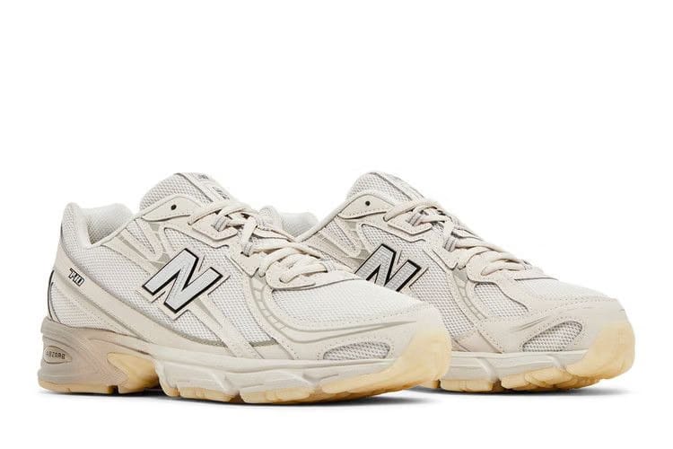New Balance 740 Lunar New Year