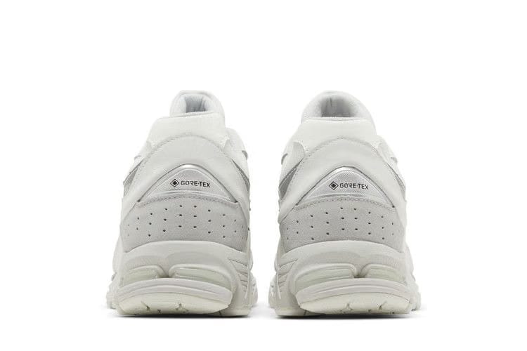 New Balance 2002R GORE-TEX White Brighton Grey