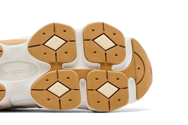 New Balance 9060 Big Kid Sea Salt Dolce