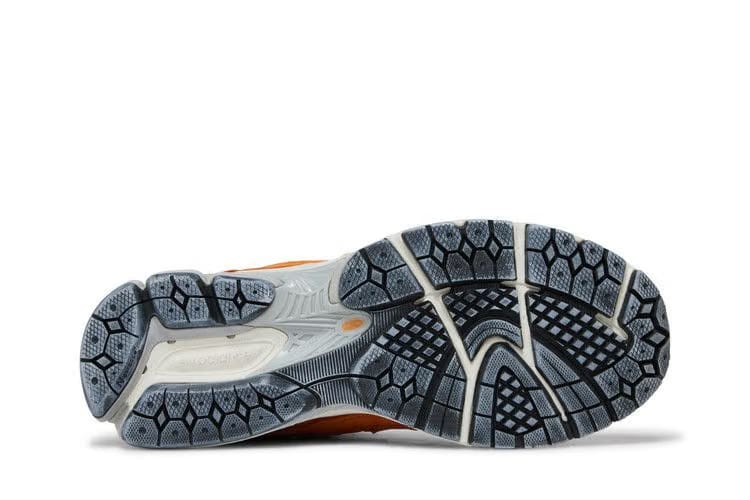 New Balance 2002R Protection Pack - Vintage Orange