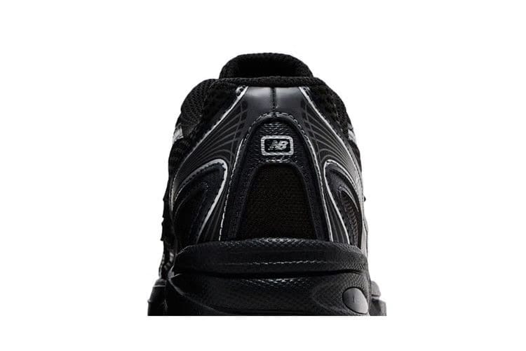 New Balance 740 Big Kid Black Silver Metallic