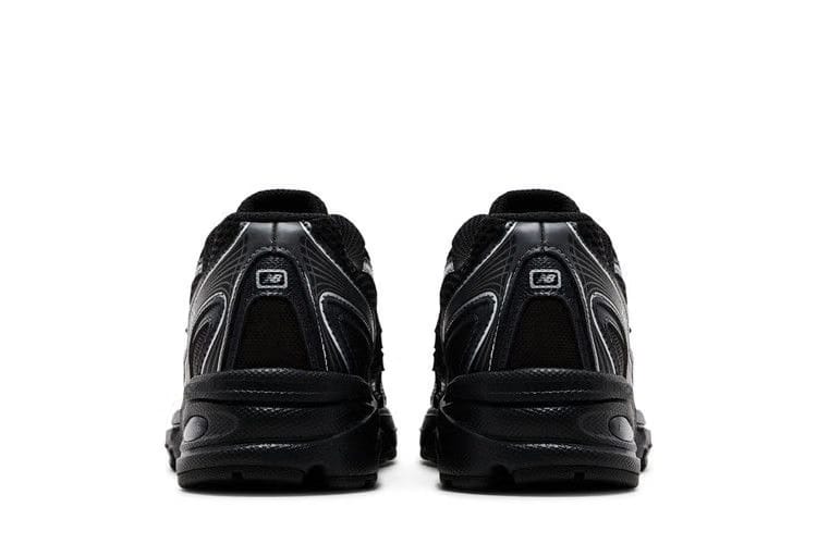 New Balance 740 Big Kid Black Silver Metallic