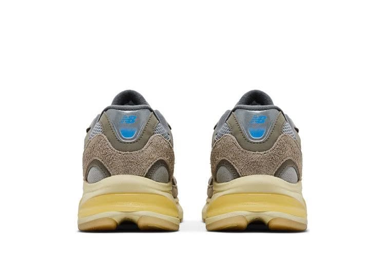 New Balance 2010 Grey Day 2025