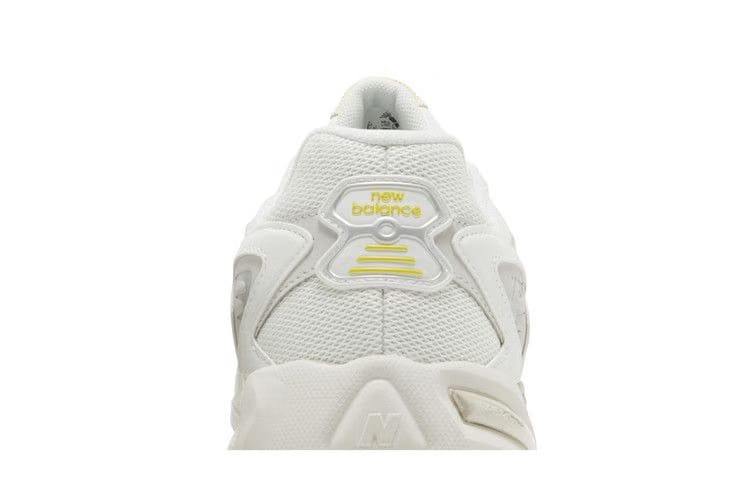 New Balance 725 White Grey Matter