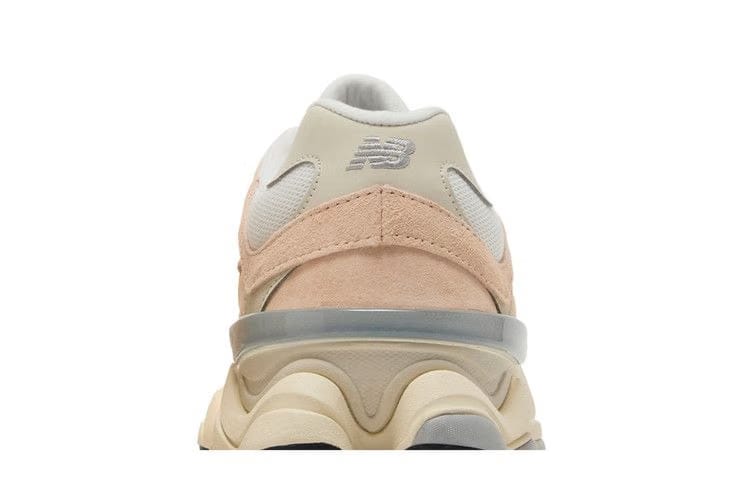 New Balance 9060 Vintage Rose Sea Salt