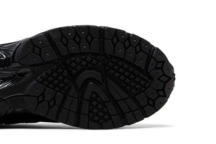 JJJJound x New Balance 2002R GORE-TEX Black