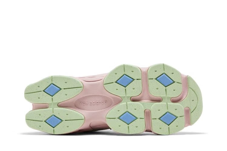 New Balance 9060 Big Kid Grey Matter Pink