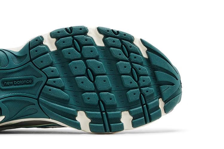 New Balance 740v2 White Marsh Green