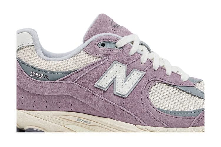 New Balance 2002R Ice Wine Linen