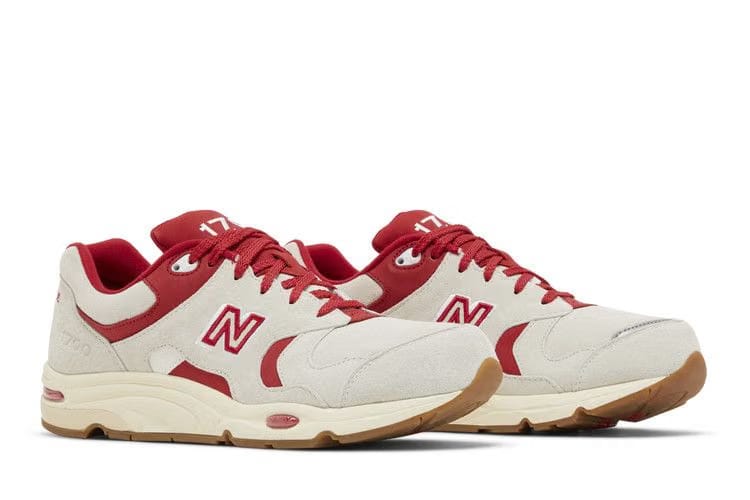 Kith x New Balance 1700 Canada Pack - Marshmallow