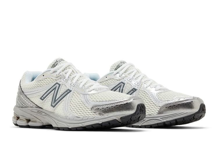 New Balance 860v2 Sea Salt Harbor Grey