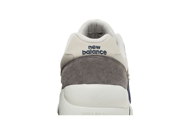 New Balance 580 Castlerock