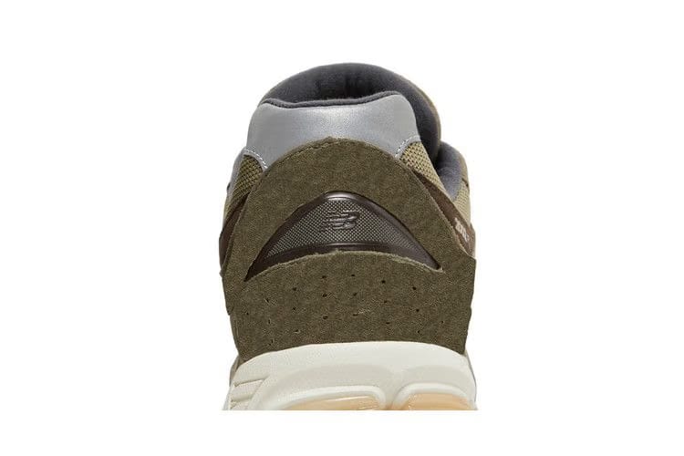 New Balance 2002R Dark Camo