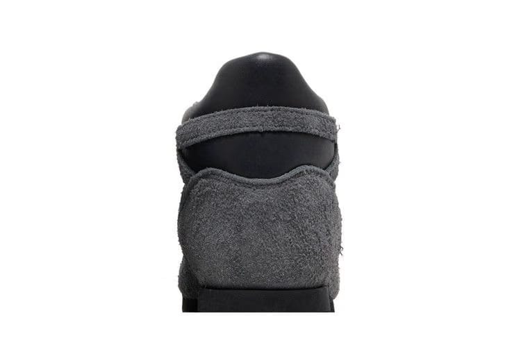 New Balance Rainier Magnet Black