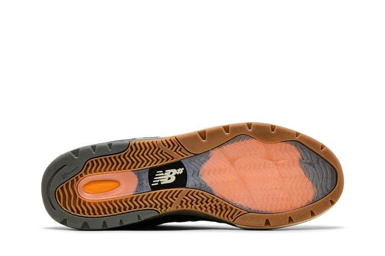 Andrew Reynolds x New Balance Numeric 933 Black Dark Olivine
