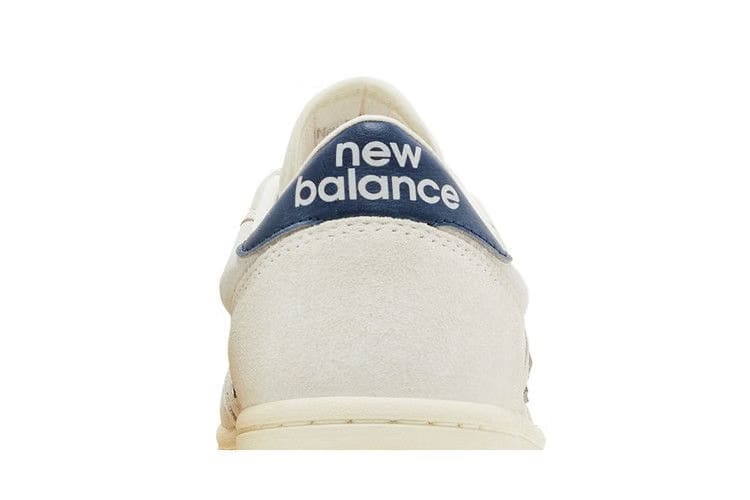New Balance T500 Sea Salt Navy Angora