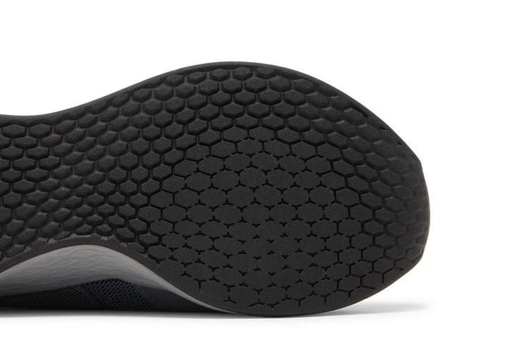 New Balance Fresh Foam Roav Lead Black