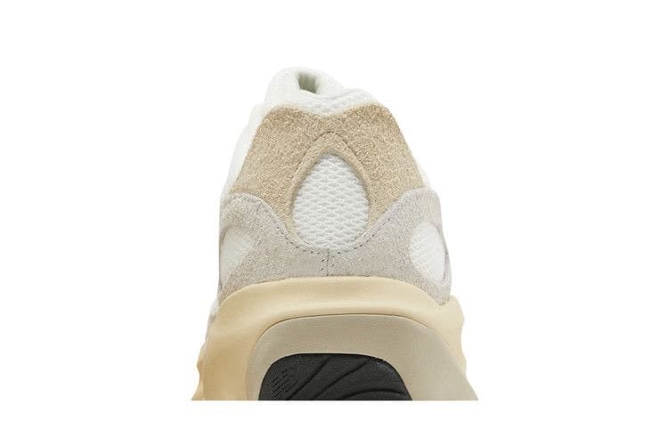 New Balance WRPD Runner Sea Salt Blacktop