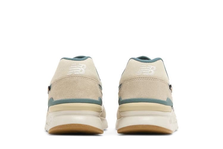 New Balance 997H Stoneware Sandstone