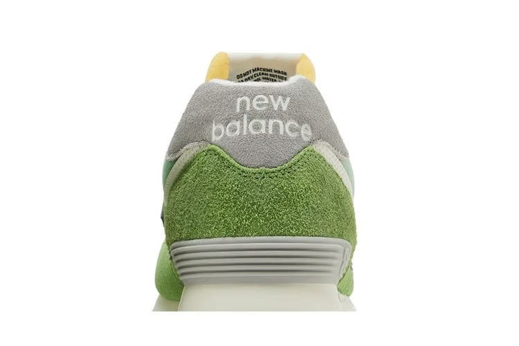 New Balance 574 Chive