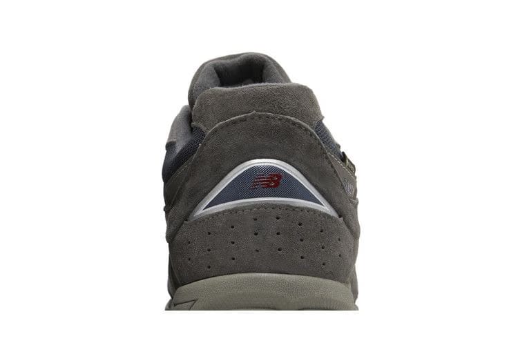New Balance 2002R GORE-TEX Castlerock Natural Indigo