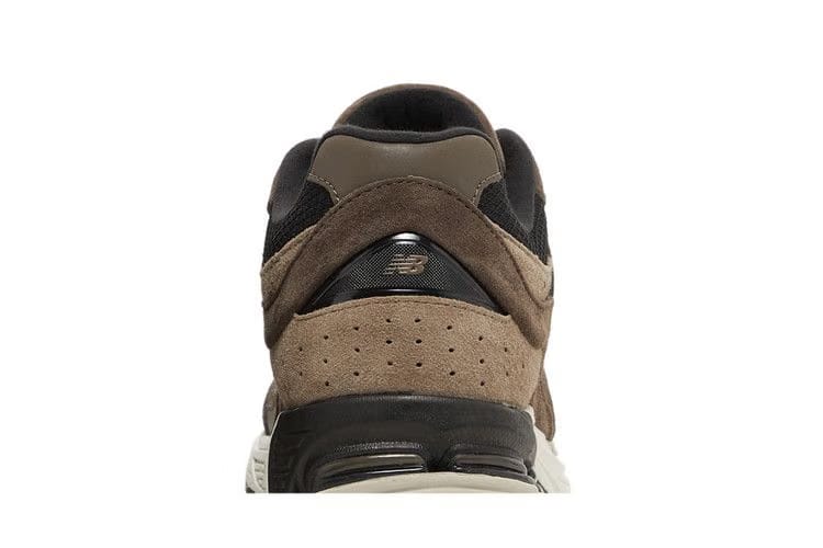 New Balance 2002R Mushroom