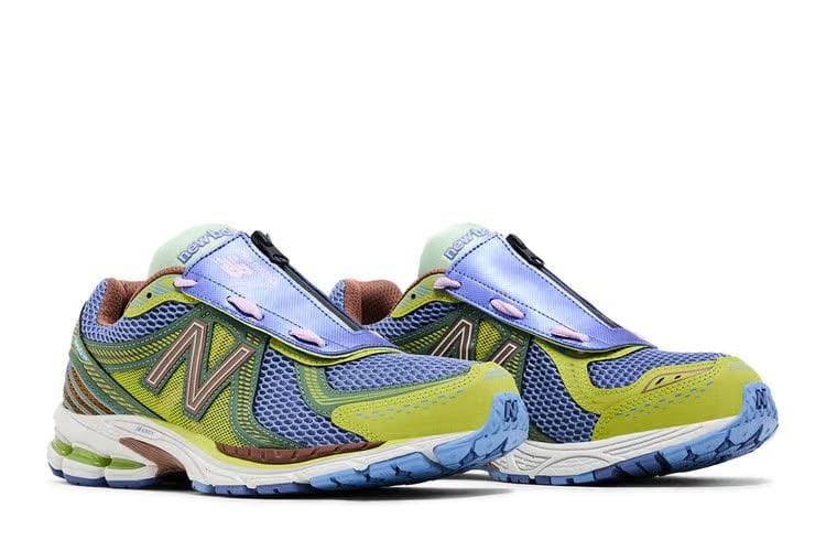 New Balance 860V2 Up There 2000'S Tropes
