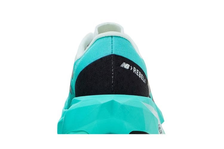 New Balance Wmns FuelCell Rebel v4 Wide 'Cyber Jade'