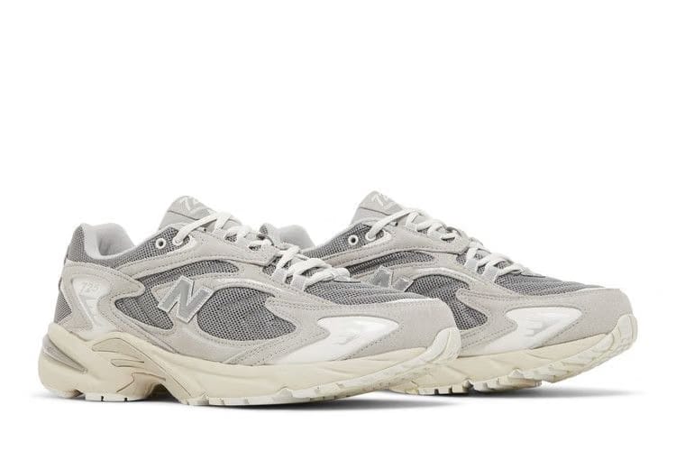 New Balance 725 Raincloud