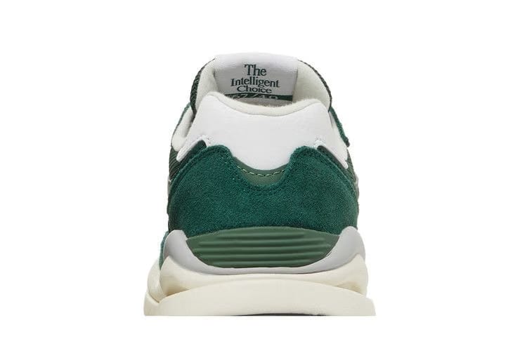 New Balance Wmns 57/40 'Green Moonbeam'