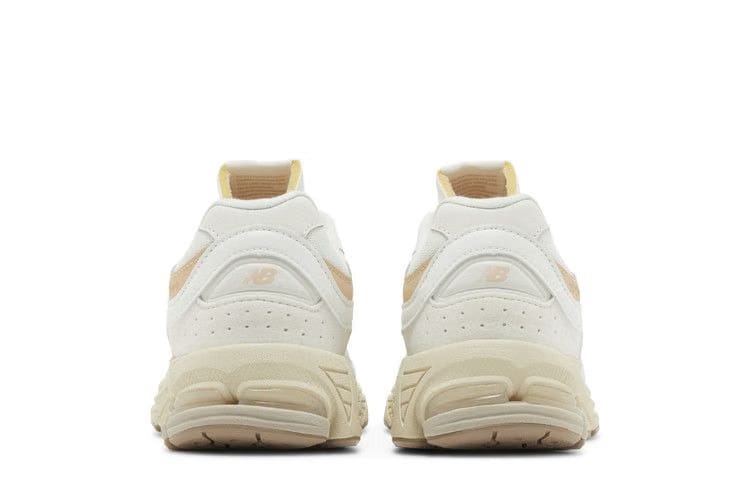 New Balance 2002R Big Kid Moonbeam Frappe
