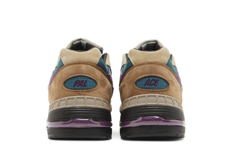 New Balance Palace x 991 Made in England Taos Taupe Grape