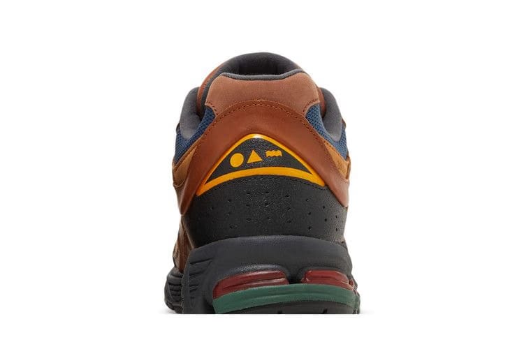 New Balance 2002R Hiking Pack - Brown