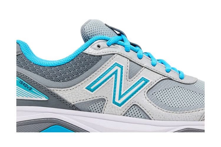 New Balance Wmns 1540v3 2E Wide 'Silver Polaris'